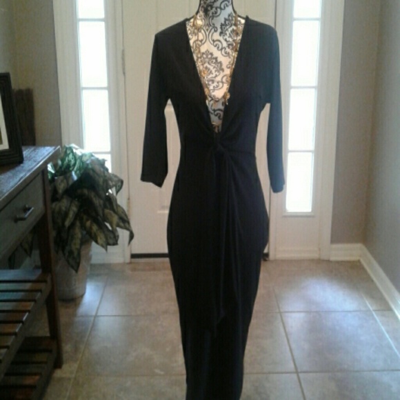 Boohoo Dresses & Skirts - BOOHOO BODYCON BLACK DRESS SIZE 10 NEW WITH TAG